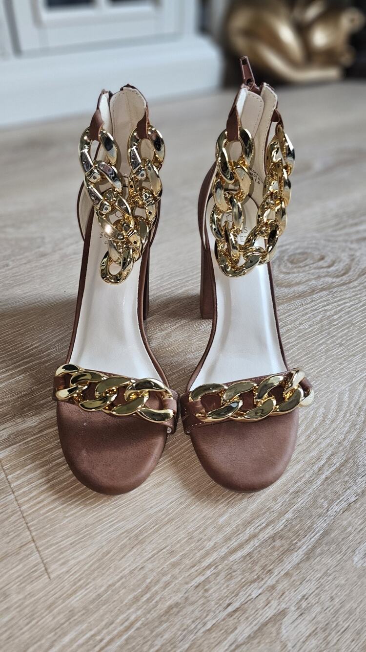 Oasis Society California Women's Size 7.5 Bronze Satin Gold Chain Block...